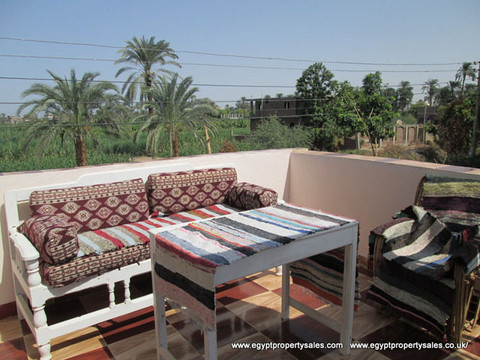 Amazing Villa for Long Stay – 4 Bedrooms, Pool Access & Domed Design in Luxor